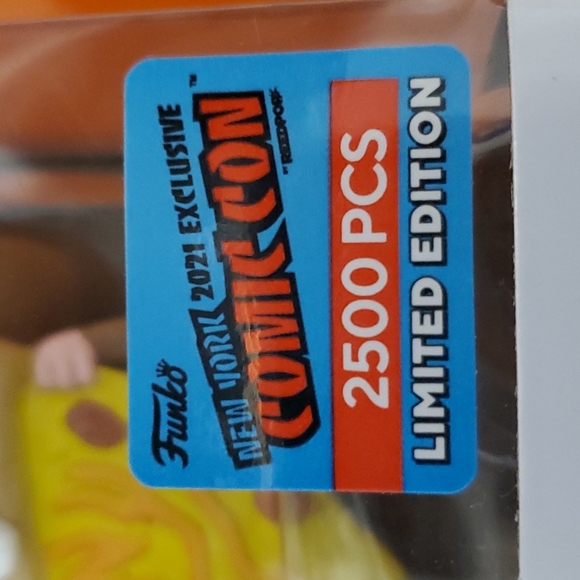 Comic Con Collectible - Picture 4 of 4